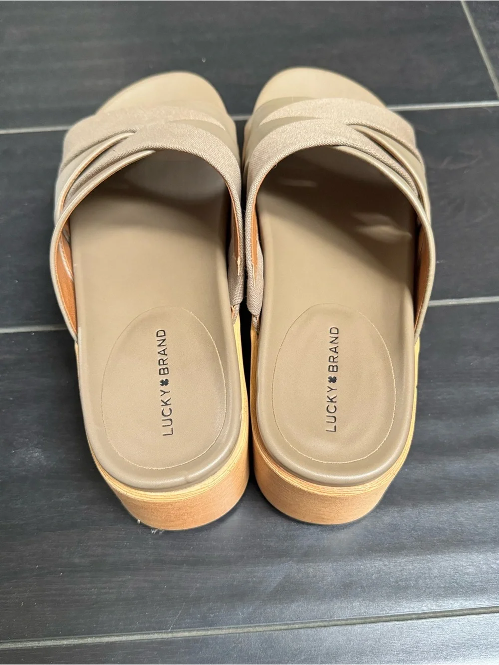 Lucky Brand Women's Taupe Platform Slide Sandals size 8